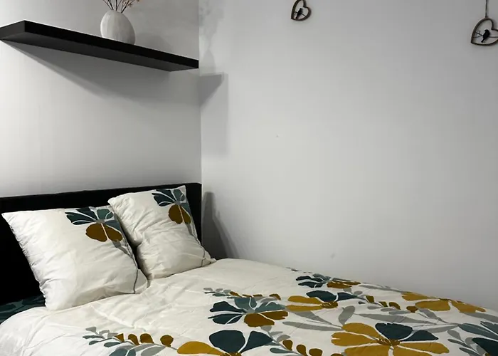 Confortable Pour 2 Personnes Saint-Omer (Pas-de-Calais)